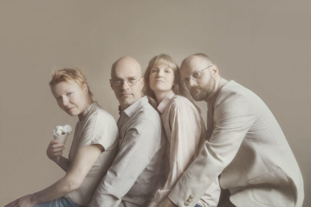 Quartet Ajaton: Fin (Mia Simanainen, 2026)